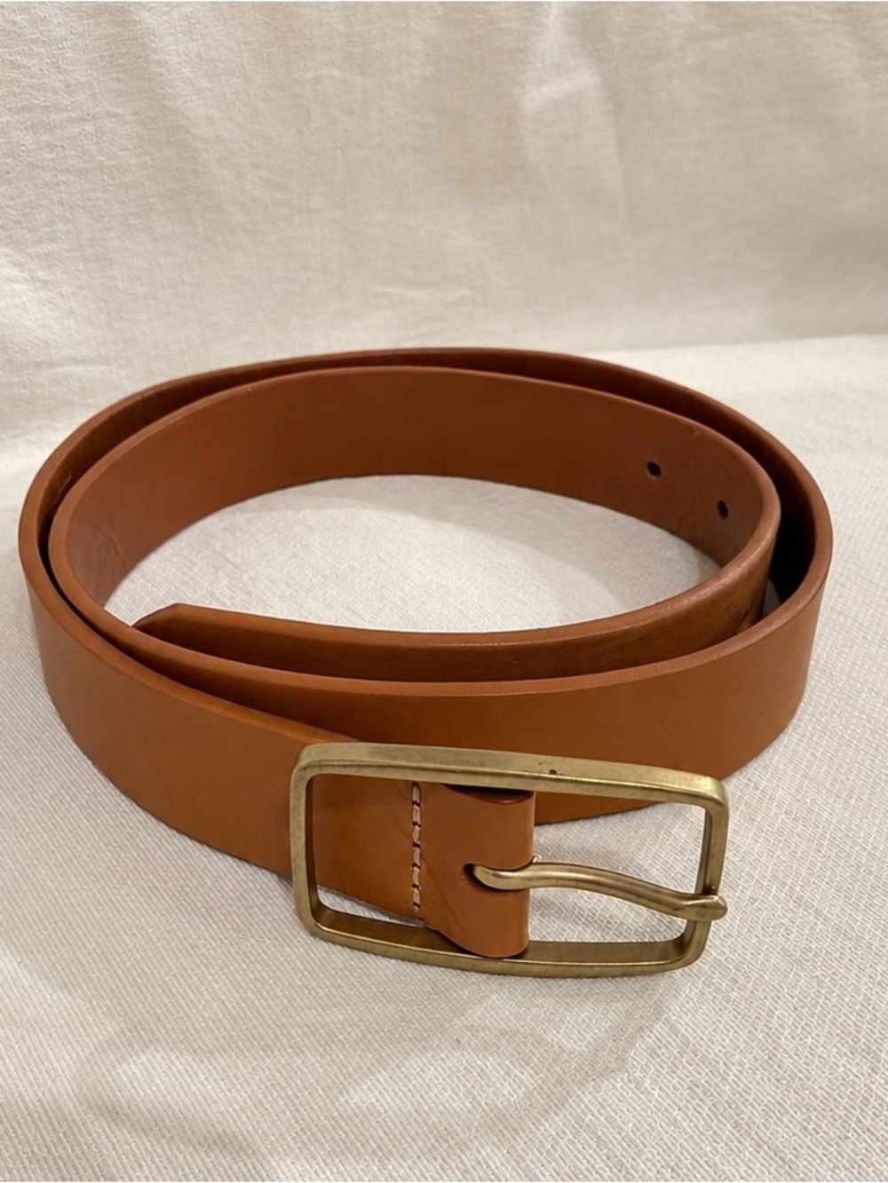 GAP Cognac Brown Leather Belt with Brass Buckle